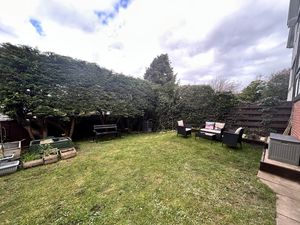 Photo 21- click for photo gallery